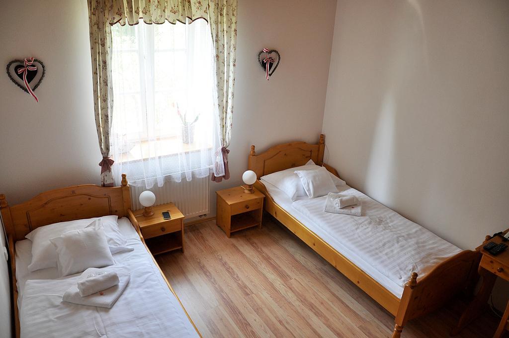 Penzion Diana Teplice nad Bečvou エクステリア 写真