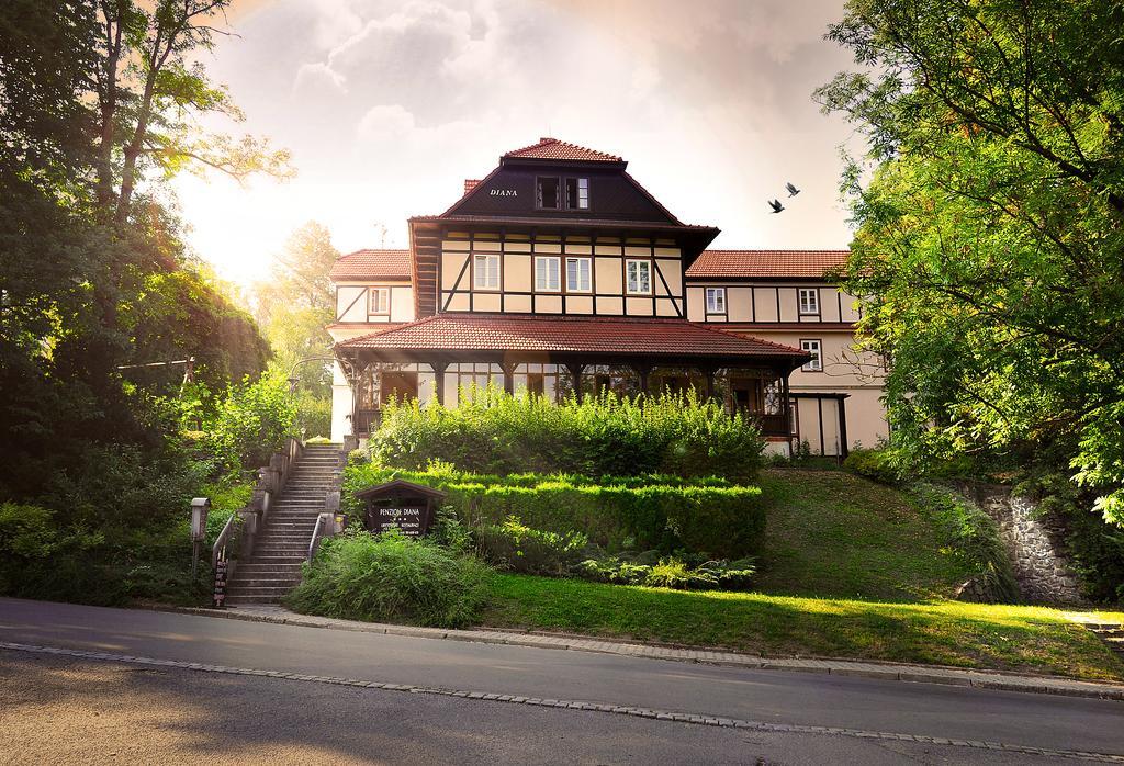 Penzion Diana Teplice nad Bečvou エクステリア 写真