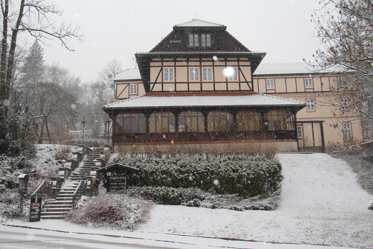 Penzion Diana Teplice nad Bečvou エクステリア 写真